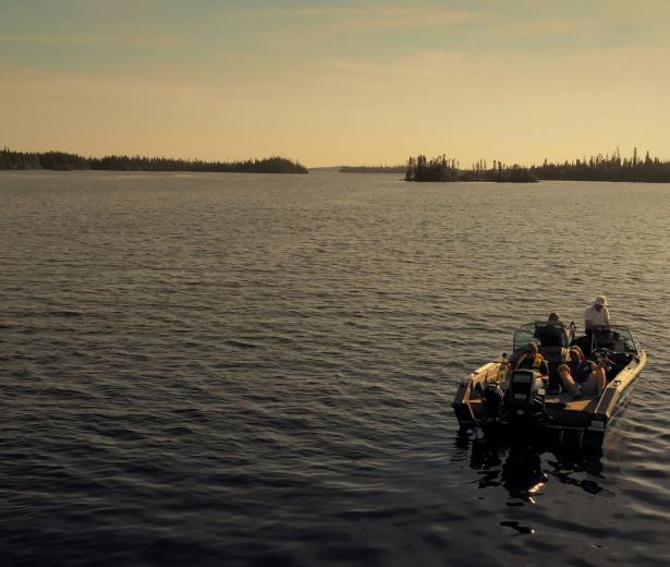 Le Lac des hommes