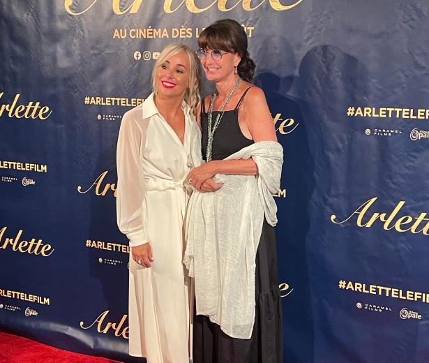 Sur le tapis rouge de ARLETTE