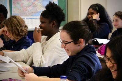 Sarianne Cormier offre une captivante leçon de cinéma à l’école Saint-Edmond !_7